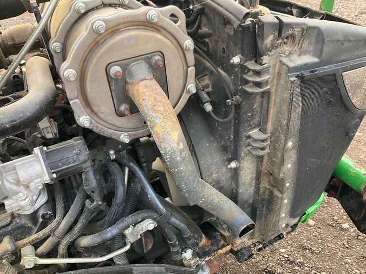 john-deere-3038e-image-47