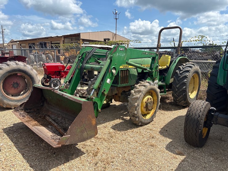 john-deere-5410-image-1