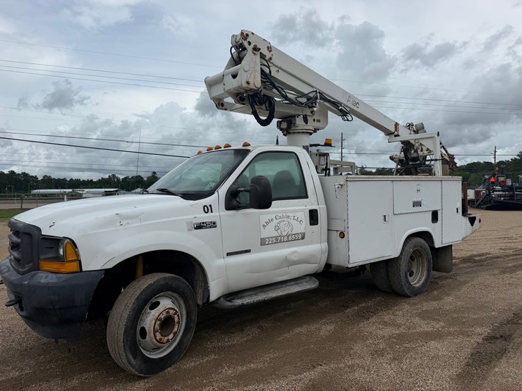 2001-ford-f450-image-1