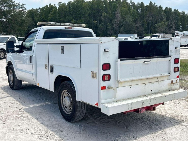 2011-ford-f350-image-4