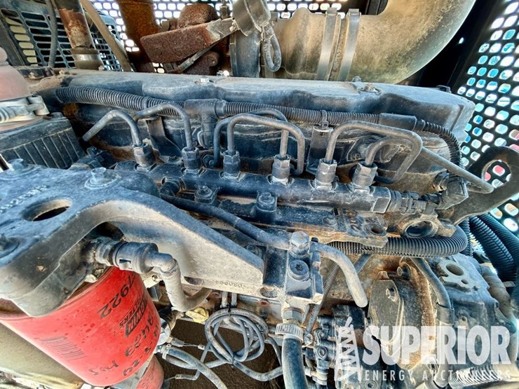 2011-cummins-qsb6.7-image-13
