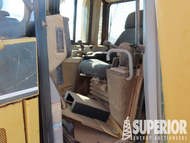 caterpillar-d6r-xl-image-5