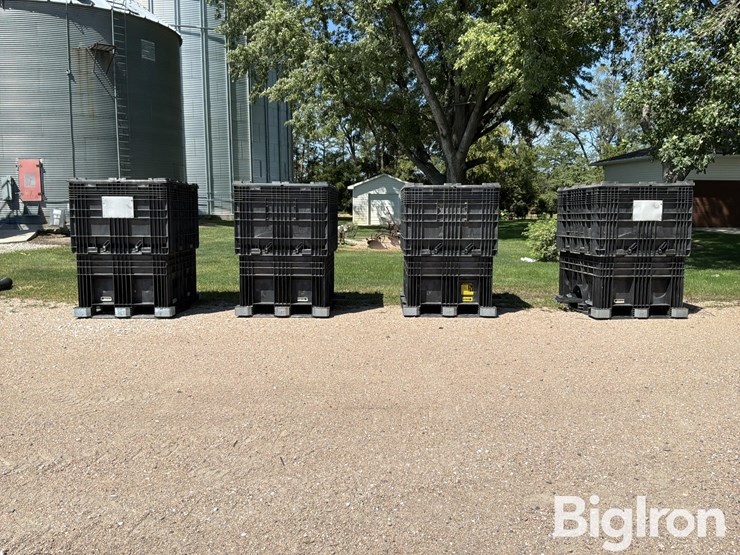 buckhorn-5745330fr0-bulk-seed-boxes-image-2