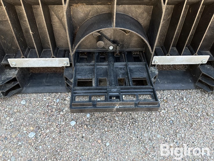 buckhorn-5745330fr0-bulk-seed-boxes-image-12