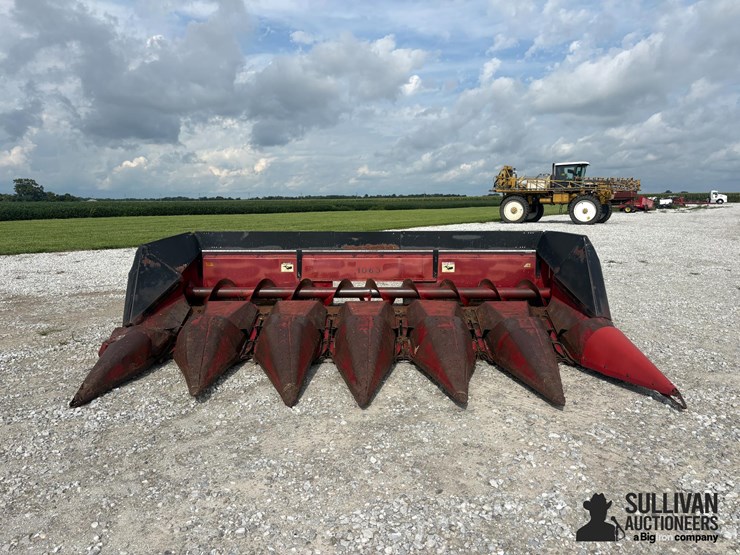 case-ih-1063-image-3