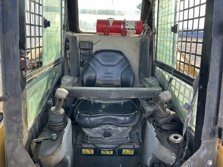 caterpillar-259b-image-18