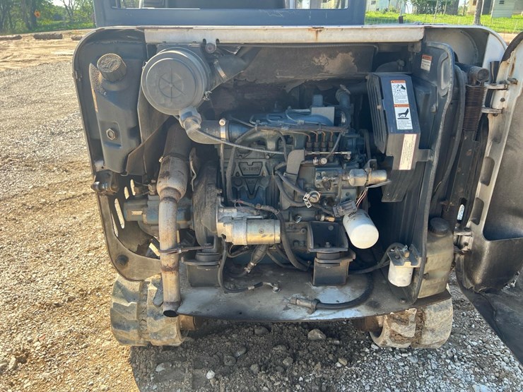 2004-bobcat-334d-image-39