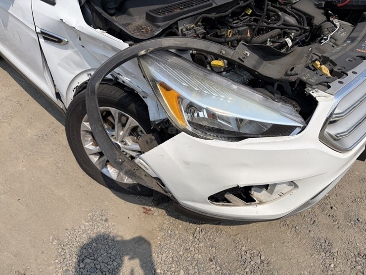 2018-ford-escape-se-image-12