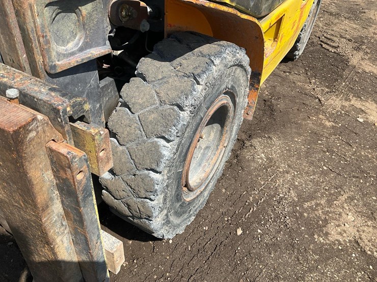 #1354-•-clark-sf250-forklift*-image-9