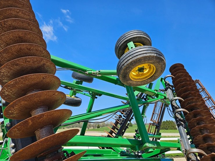 john-deere-2623vt-image-59