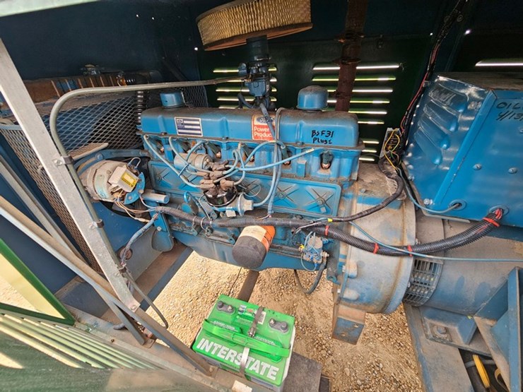 #130-•-empire-300-gjw-8e-tandem-axle-towable-generator-image-10