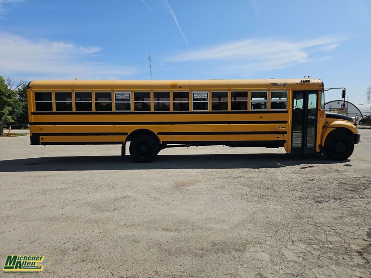 2014-ic-bus-ce-image-9