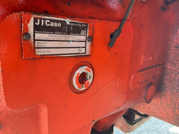 #5506-•-case-1570-agri-king-tractor-image-22