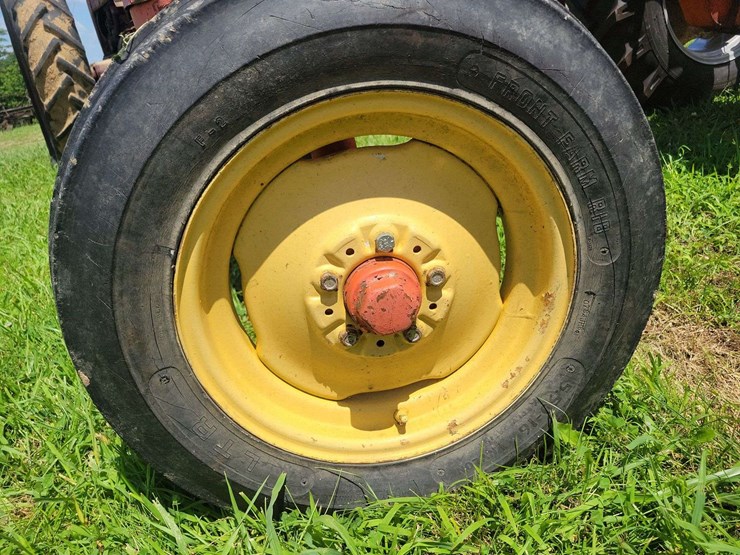 1957-allis-chalmers-d14-image-9