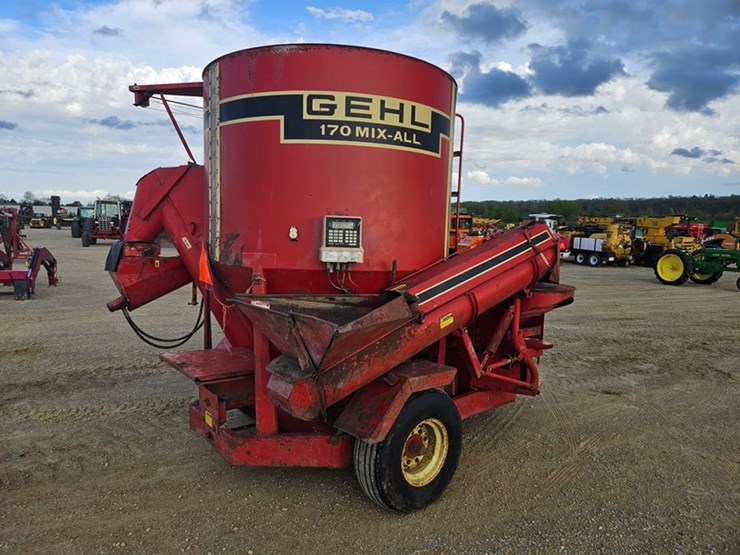 gehl-170-image-6