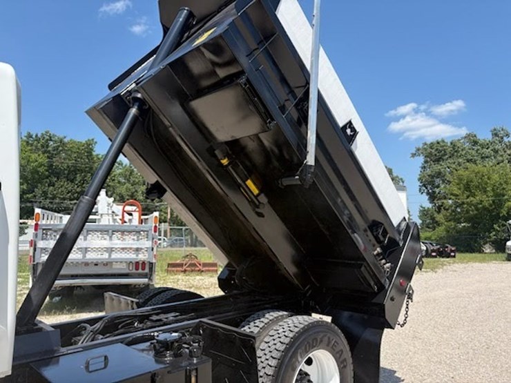 2014-international-workstar-7400-image-21