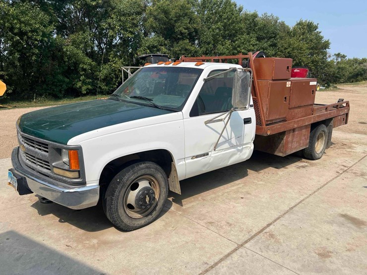 chevrolet-3500-image-5