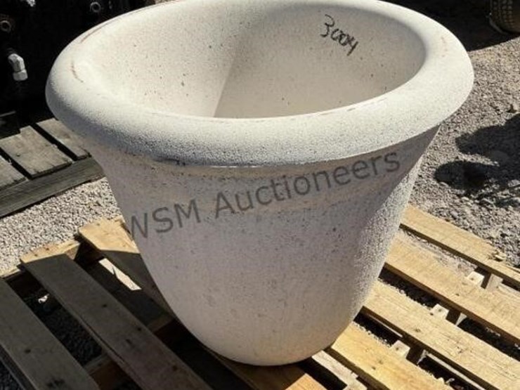 concrete-pot-image-2