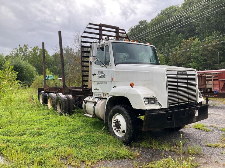 #141-•-1988-freightliner-log-truck-image-8