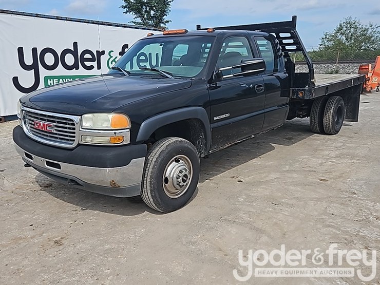 2002-gmc-sierra-3500-image-1