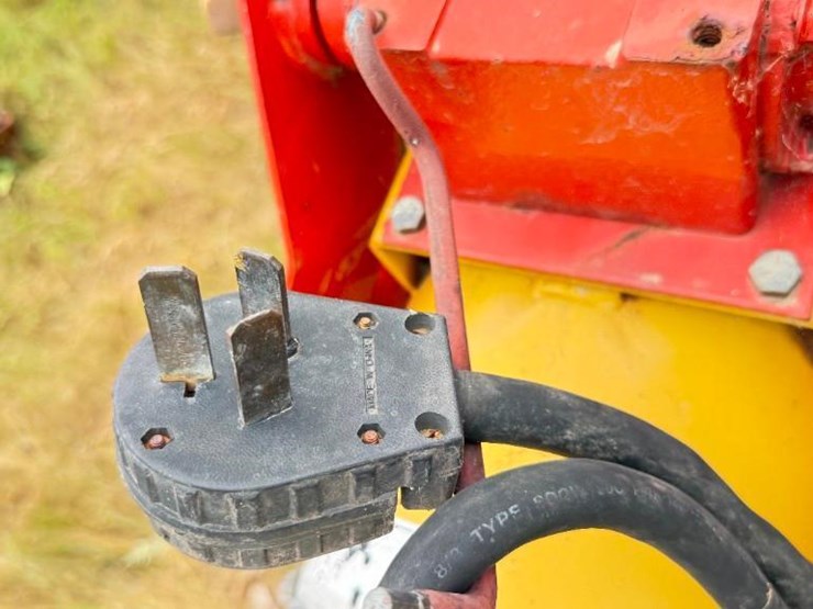 westfield-j210-41-auger-image-7