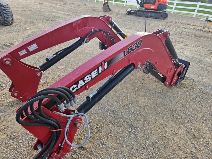 case-ih-l630-image-18