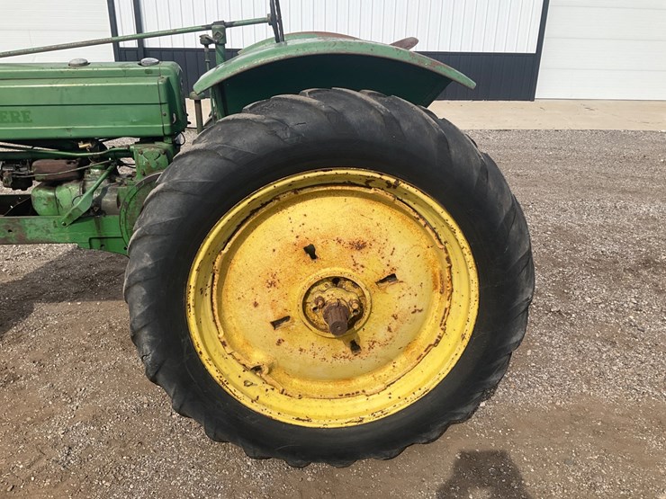 1943-john-deere-model-b-image-18