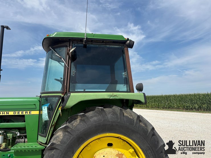1976-john-deere-4230-image-11