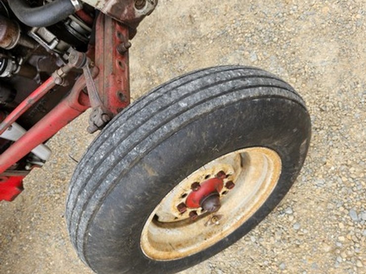 ford-800-image-31
