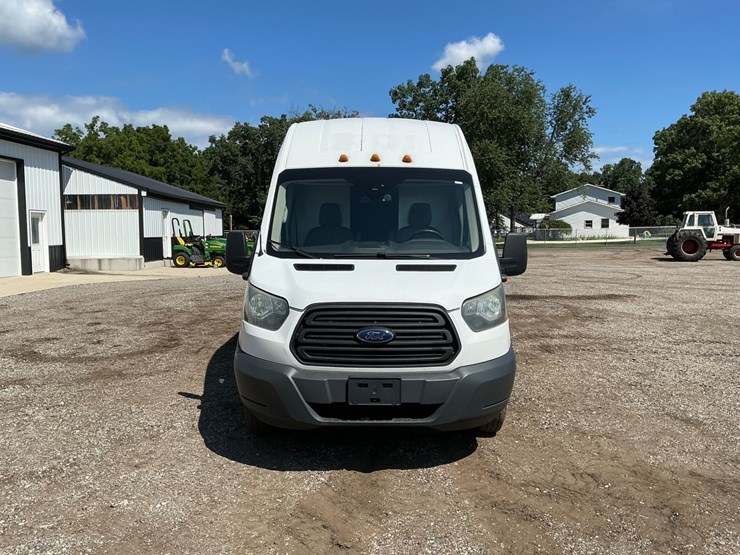 2015-ford-transit-image-8