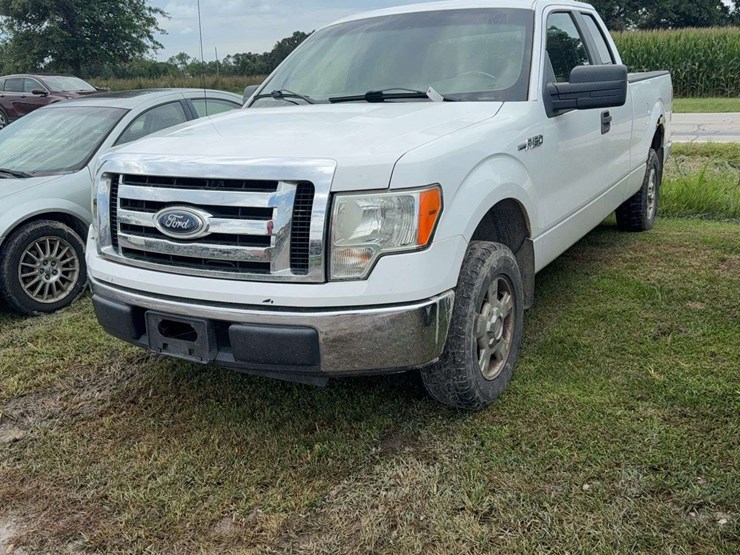 2010-ford-f150-image-1