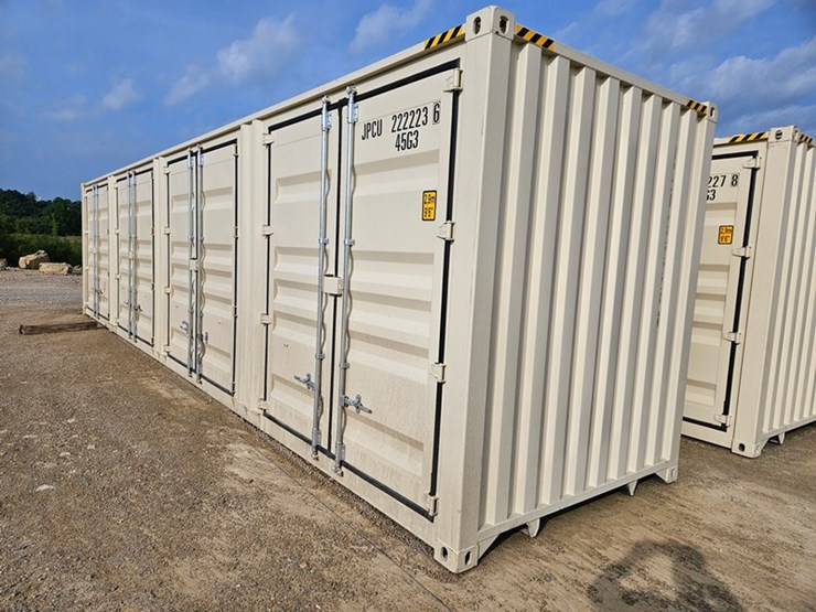 #66-•-40'-one-trip-container-image-3