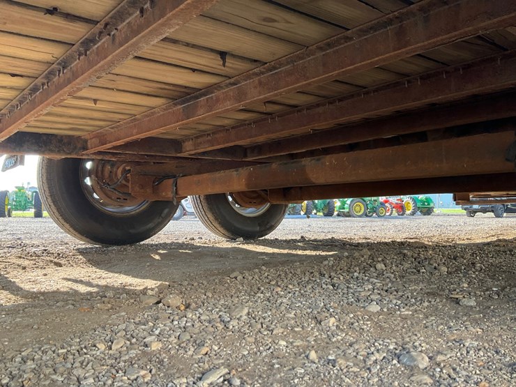 #2201-•-2017-spartan-20ch-tilt-equipment-trailer-image-26