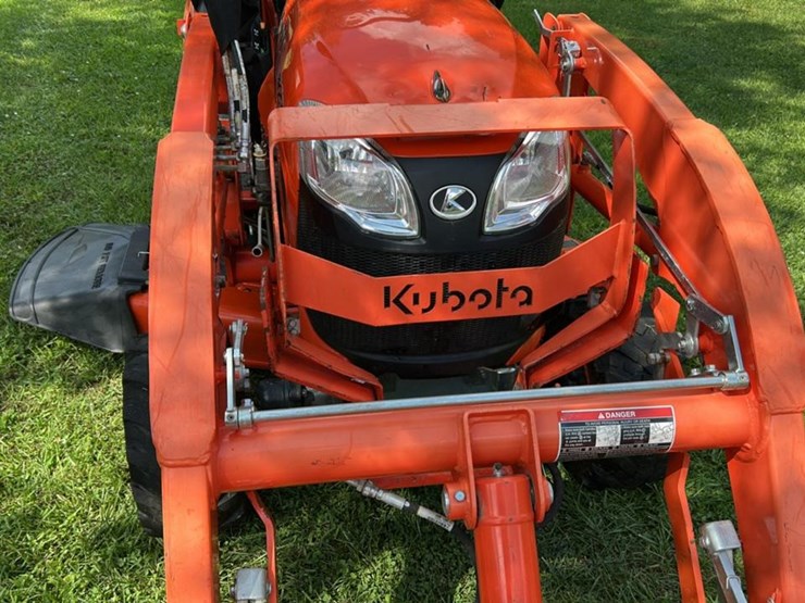2022-kubota-bx2380-image-29