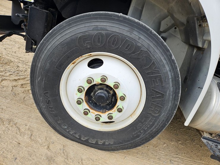 2011-international-durastar-4300-image-49
