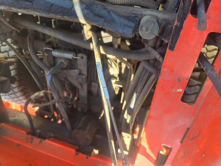 kubota-fz2400-image-18