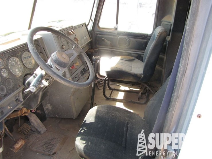 1994-mack-ch613-image-7