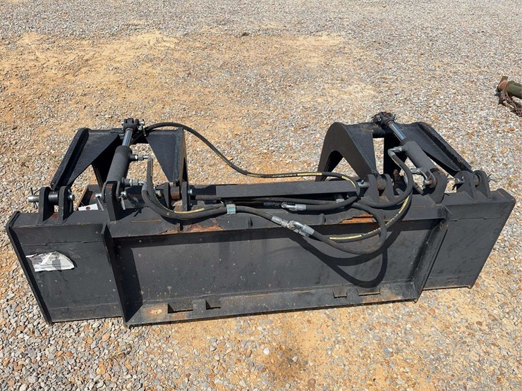 skid-steer-grapple-bucket-image-5