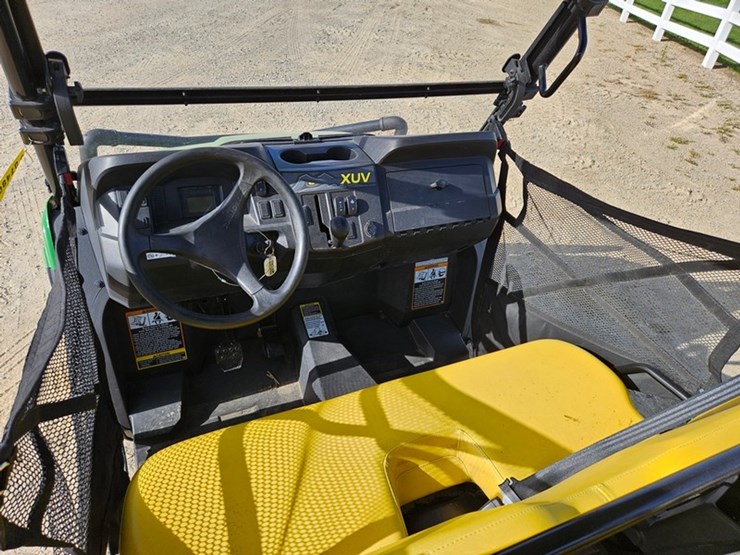 john-deere-gator-image-23