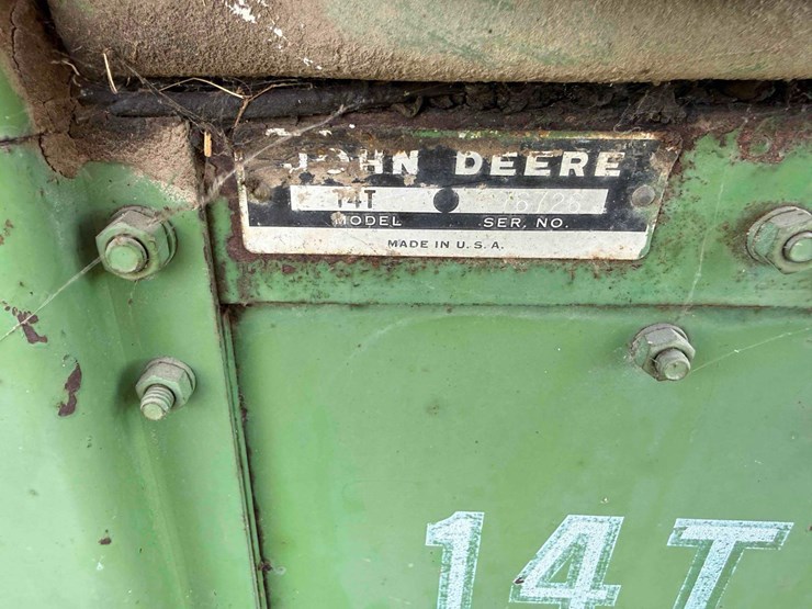 john-deere-14t-image-14