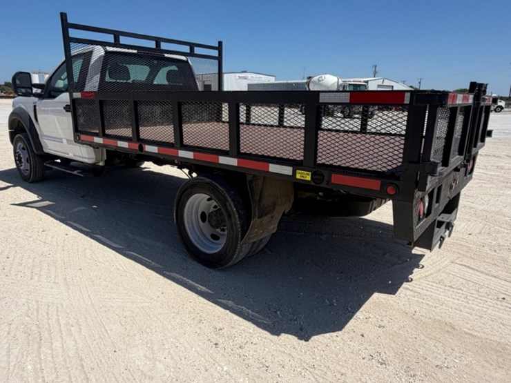 2019-ford-f550-image-7