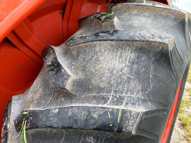 kubota-m6800-image-15