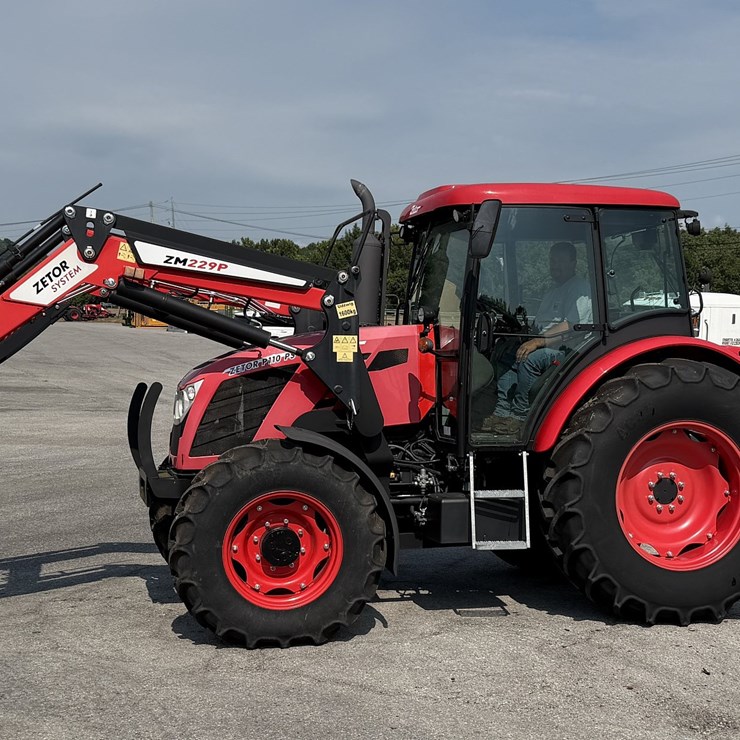 2021 Zetor P110 PS w/ ZM229P Loader