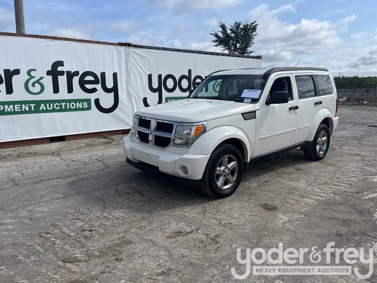2006-dodge-nitro-image-2