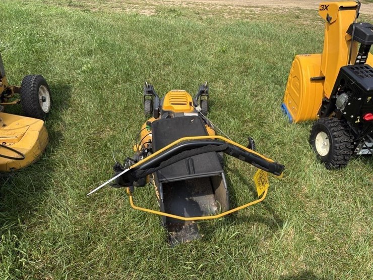 cub-cadet-sc500z-push-mower,-runs-image-6