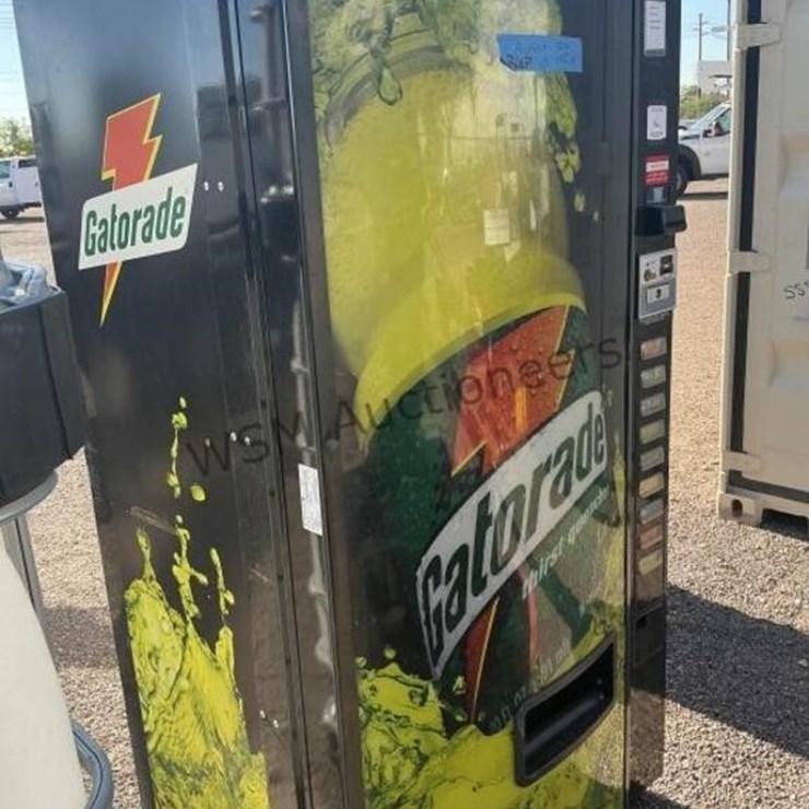 GATORADE VENDING MACHINE