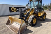 2018 DEERE 324K
