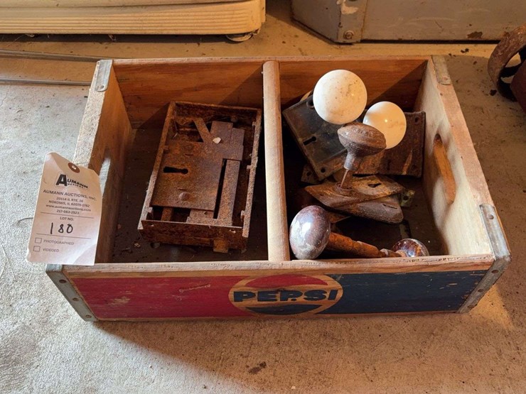 pepsi-crate-and-door-hardware-image-1
