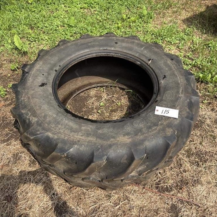 14.9x24 Tractor Tire