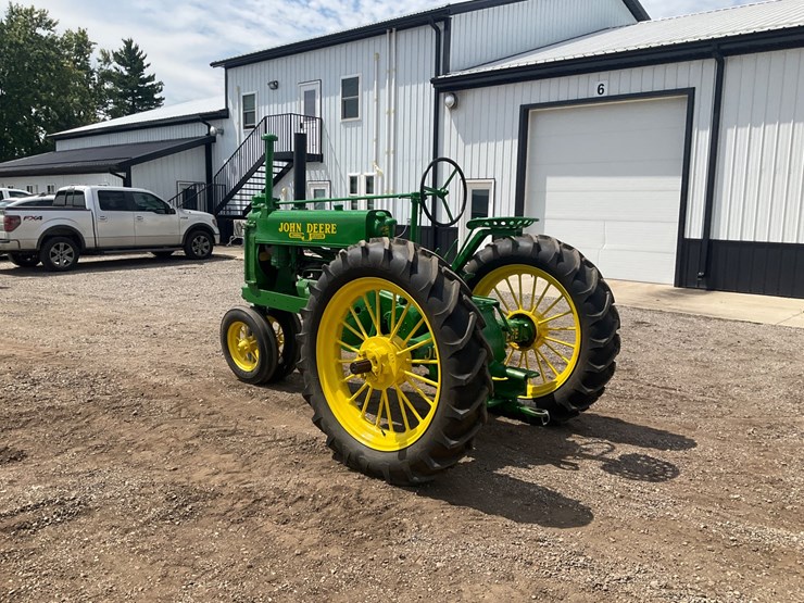 1935-john-deere-model-a-image-3